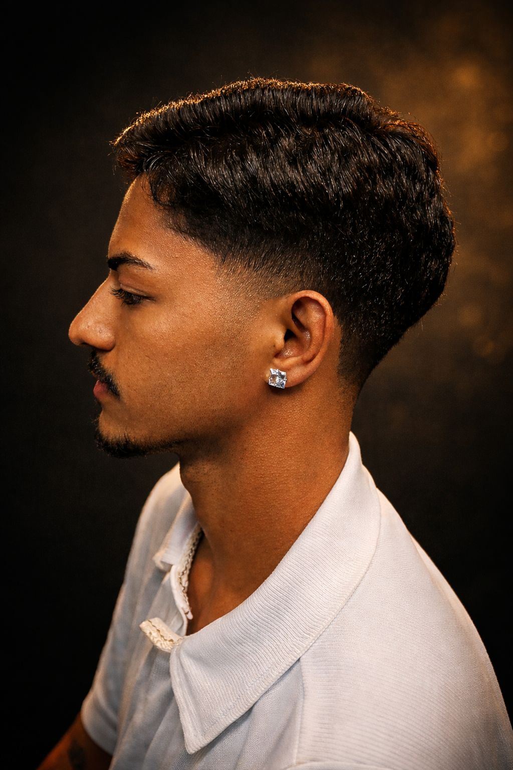Cliente com corte finalizado na SION Barber